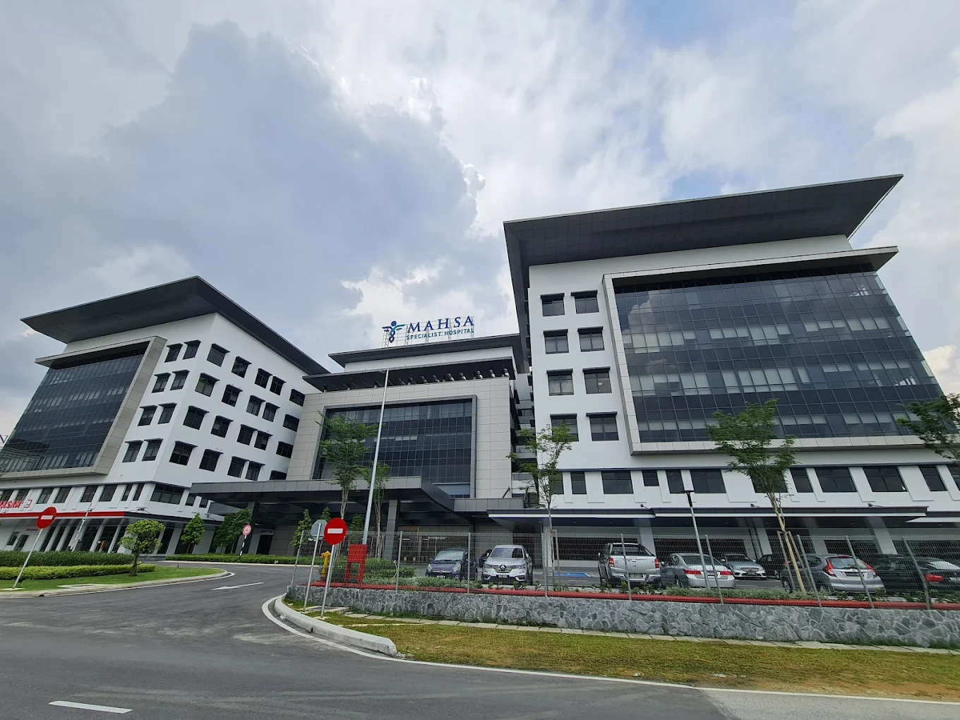 MAHSA Specialist Hospital